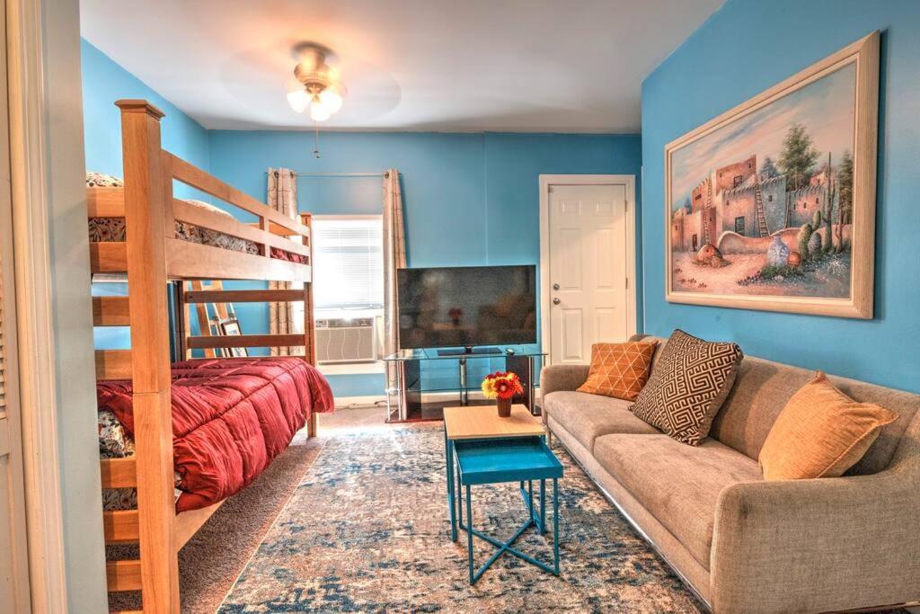 Spacious Row Home Next Transit Near Downtown W Parking Chicago Exterior foto